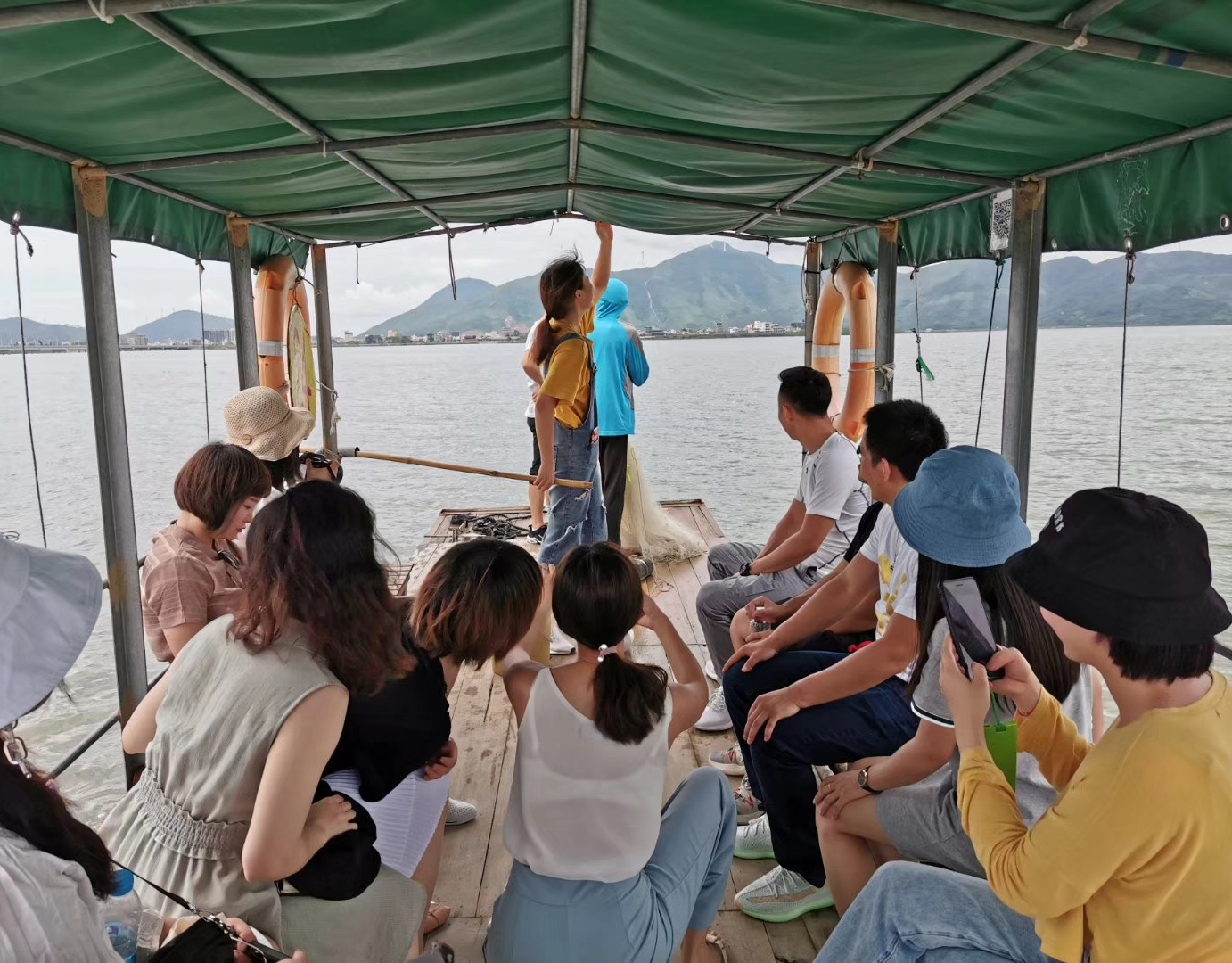 惠州叶挺故居-华家班-玩海时代-哪都像蜡像馆-一支箭入住六悦海世界2日游